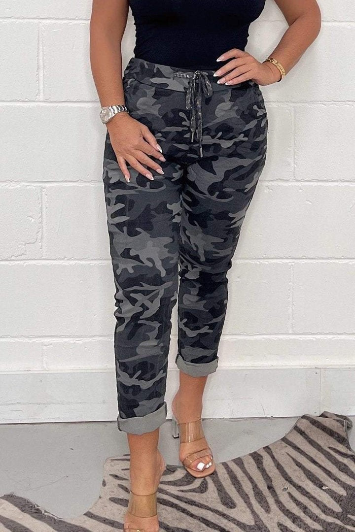 Quinlan Camouflage Jogger Pants
