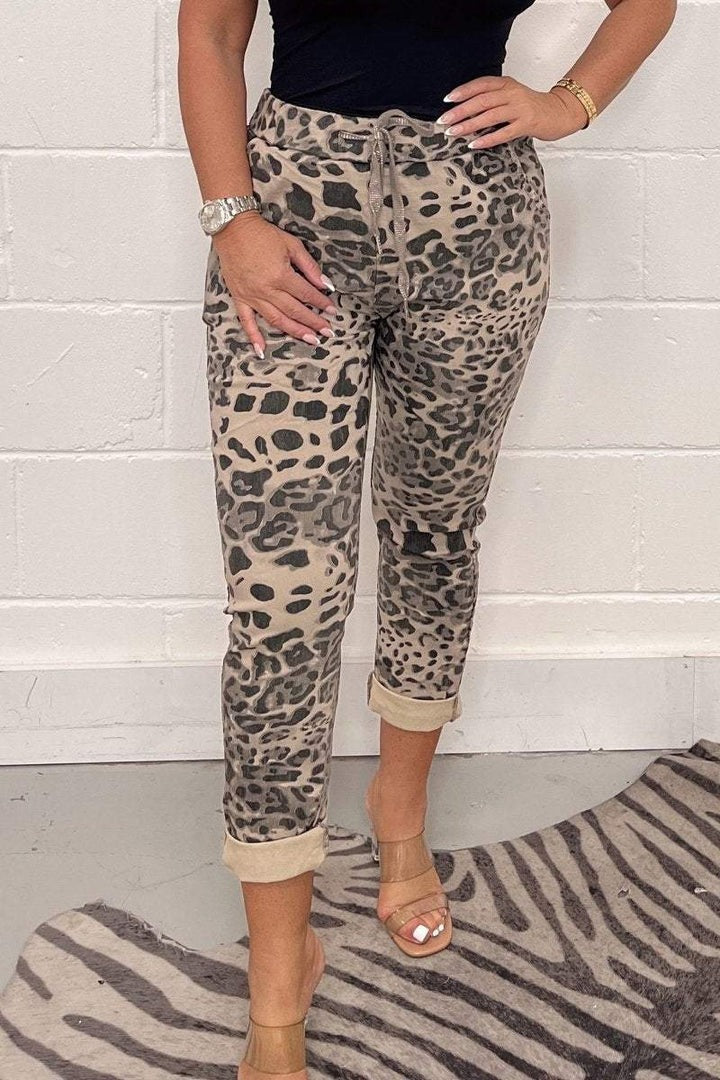 Quinlan Camouflage Jogger Pants